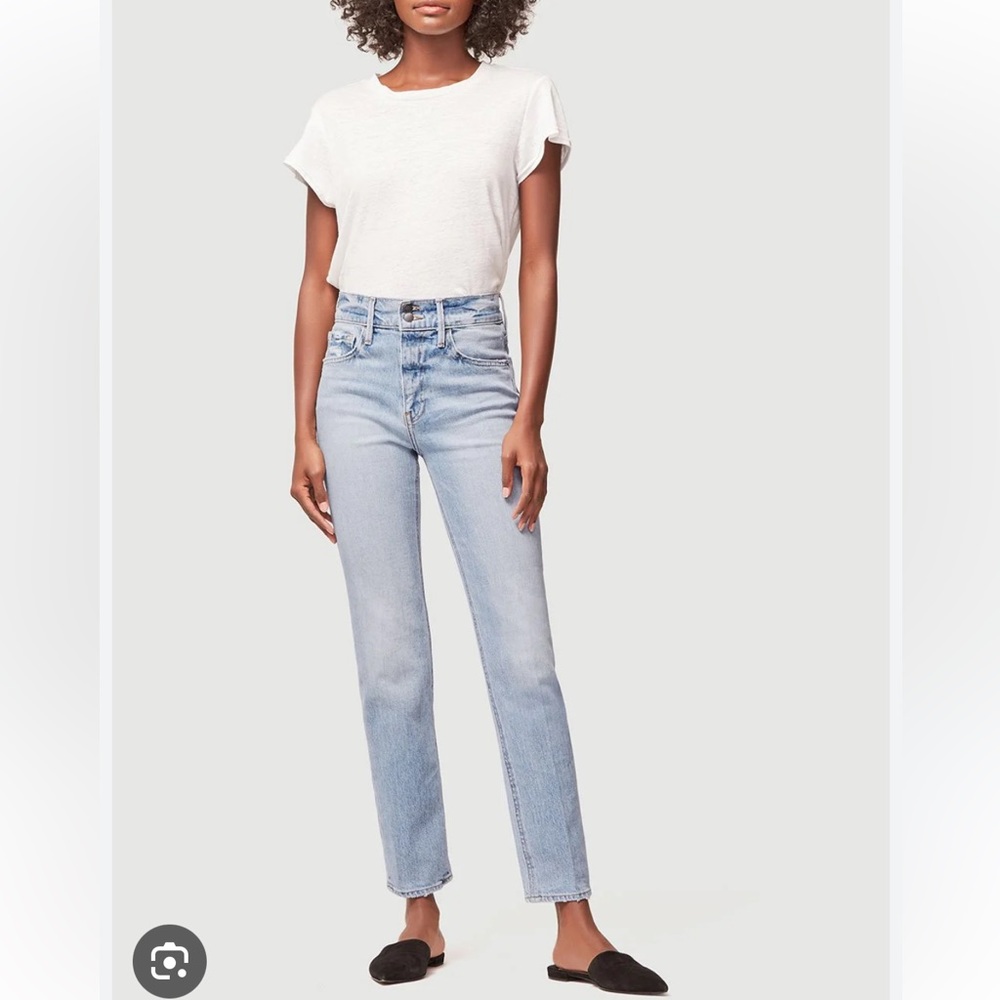 Frame Le Sylvie Slender Straight. NWT Size 25